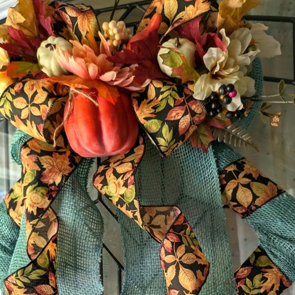 Beautiful Burlap Square Autumn Wreath - Picture 3 of 14